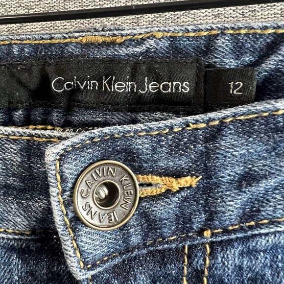 Calvin Klein Jeans Women 12 Blue Cropped Straight High Rise Medium Wash Capri - Picture 4 of 13